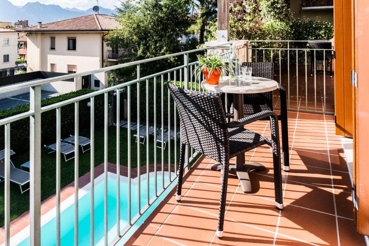 Appartamenti Meridiana Torri Del Benaco Buitenkant foto