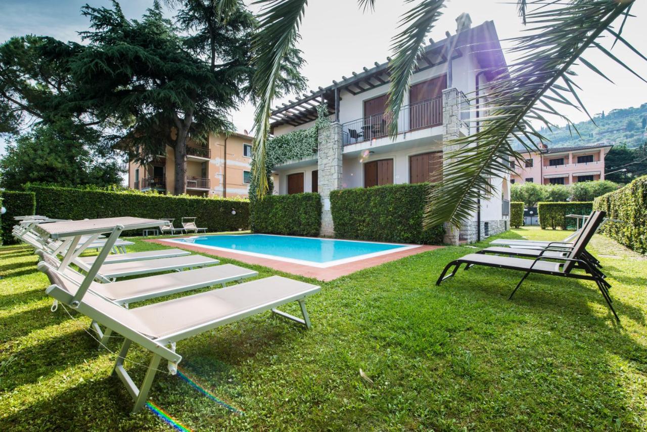 Appartamenti Meridiana Torri Del Benaco Buitenkant foto